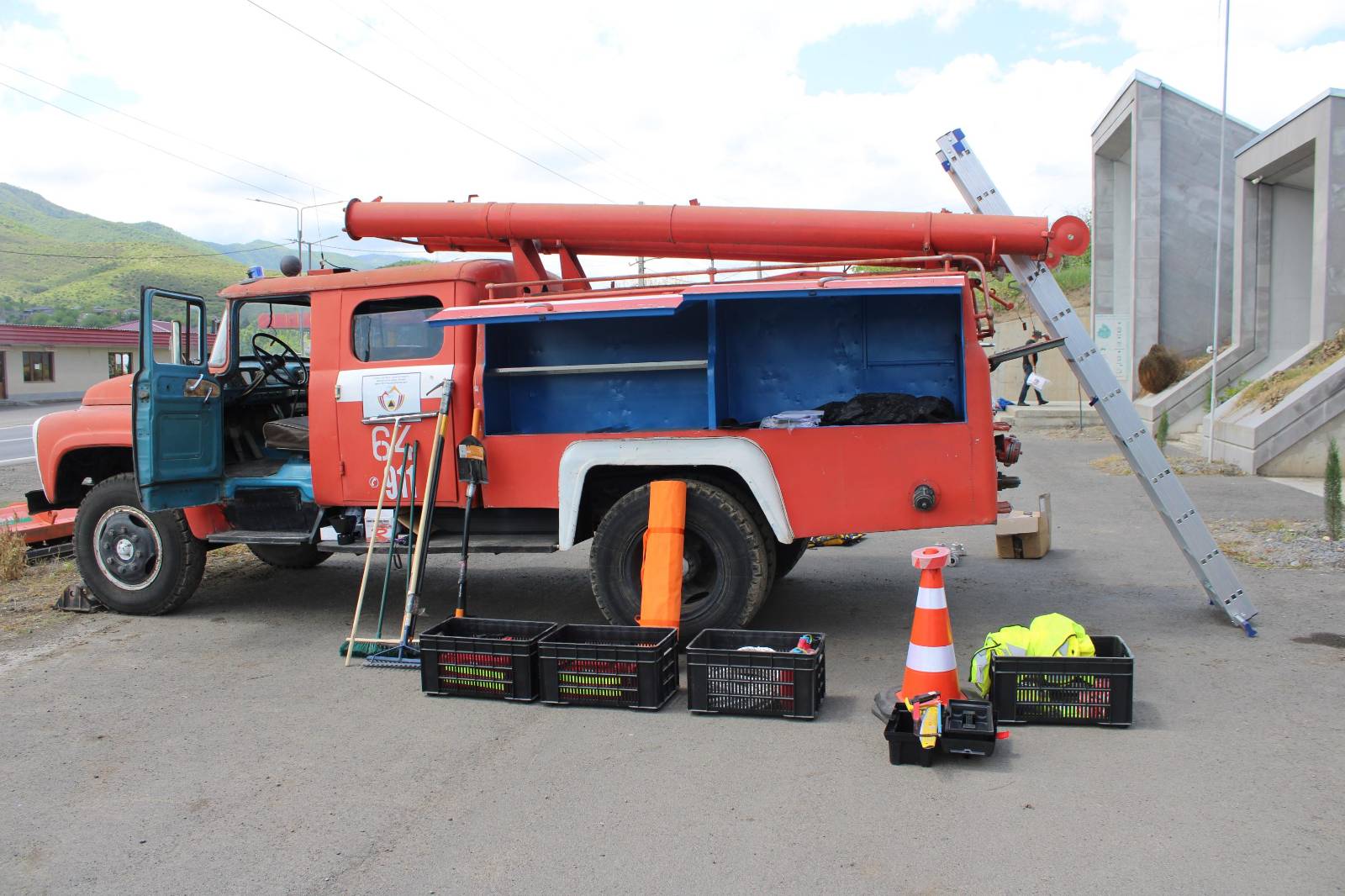 Refurbishment, adaptation and loading of VFRG fire trucks in 4 communities – Noyemberan, Spitak, Tegh, Tsaghkadzor – April/May 2025